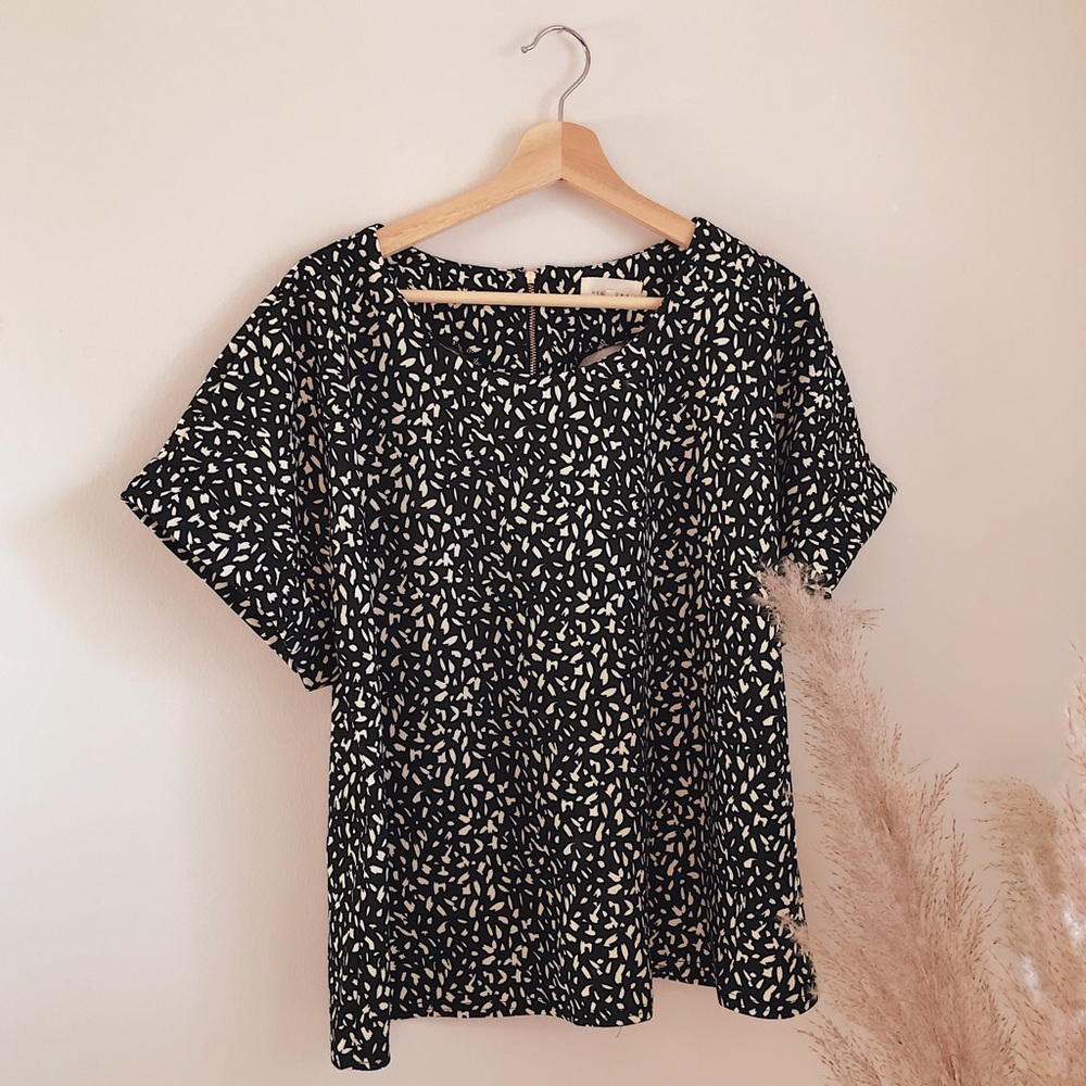 Melloday White & Black Patterned Short Sleeve Business Casual Top